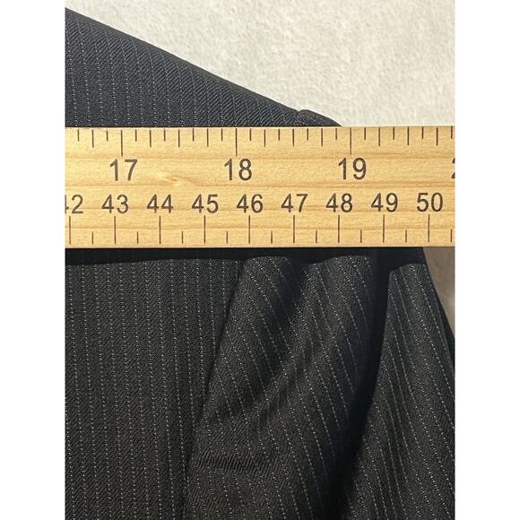 Kiton Napoli 42L 34x30 Black Multi-Stripe Designer Hand Made Luxury Suit - Picture 9 of 16